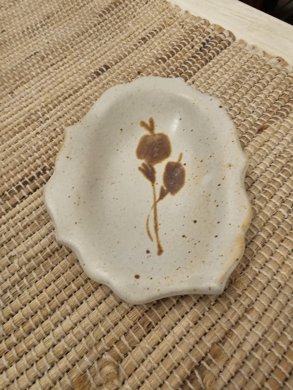 Handmade Studio Pottery Dish Signed By Artist Bev Howell 7"x 5.5"
